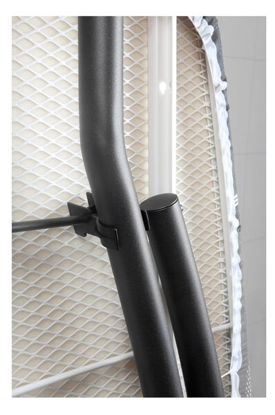 Дъска за гладене Titan Oval D – Brabantia