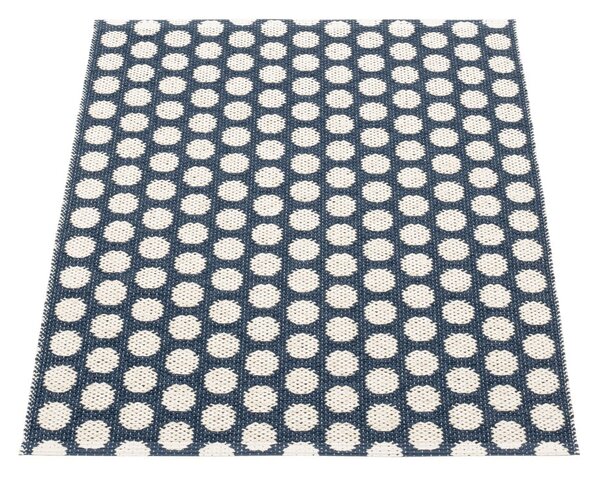 Тъмносин килим за открито и закрито 70x90 cm Noa Dark Blue – Pappelina