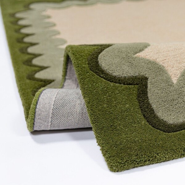 Зелена/в естествен цвят ръчно изработена вълнена пътека 80x230 cm Wiggle Wool – Flair Rugs