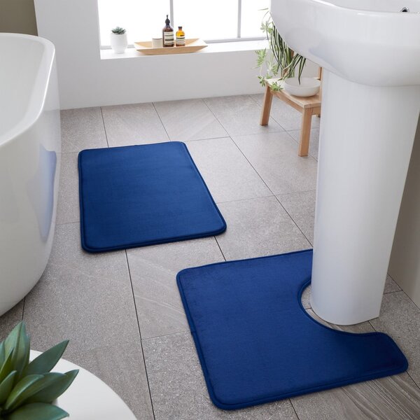 Тъмносини килими за баня в комплект от 2 бр. WC от мемори пяна 50x80 cm Anti-Bacterial – Catherine Lansfield