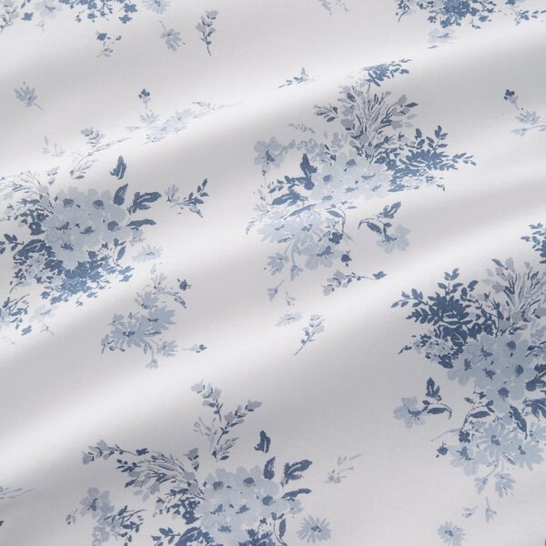 Бяло-синьо двойно спално бельо 200x200 cm Lucie Floral Frill – Catherine Lansfield