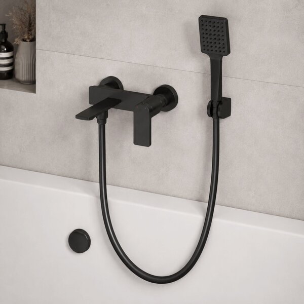 Душ маркуч против усукване Rea Black 150 cm