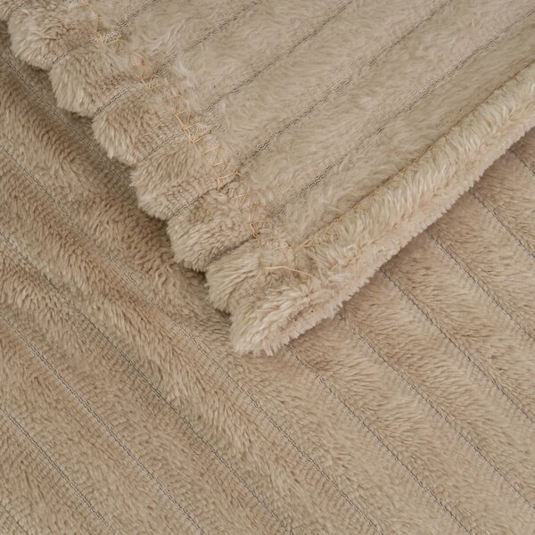 Кафяво одеяло от микроплюш 130x160 cm Fur Velvet – Casa Selección