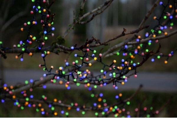 Eglo - LED външна коледна верига BERRY MINI с 700 LED и 8 режима, 19 м, многоцветна, IP44