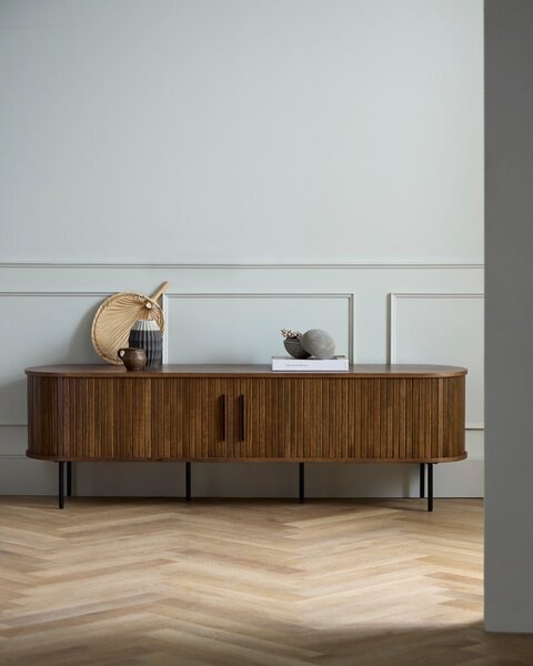 Кафява маса за телевизор от дъбов декор 180x56x45 cm Nola – Unique Furniture
