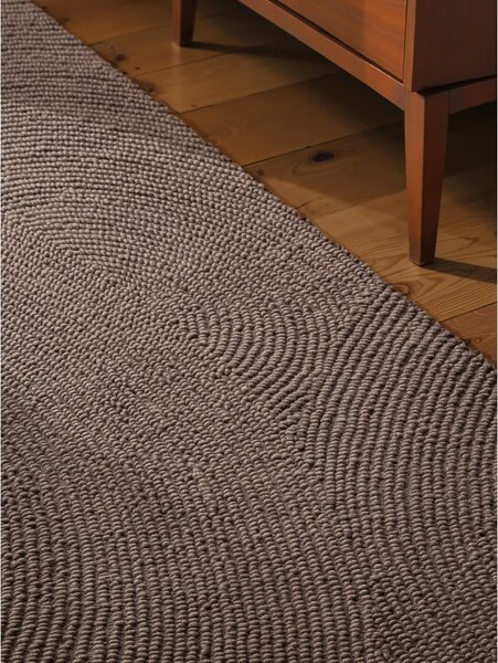 Кафяво-сива ръчно изработена вълнена пътека 80x300 cm Calmio – Hanse Home