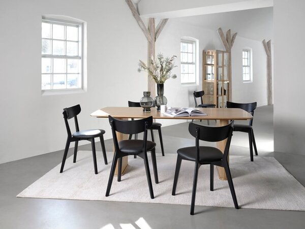 Черни трапезни столове в комплект от 2 бр. Pero – Unique Furniture