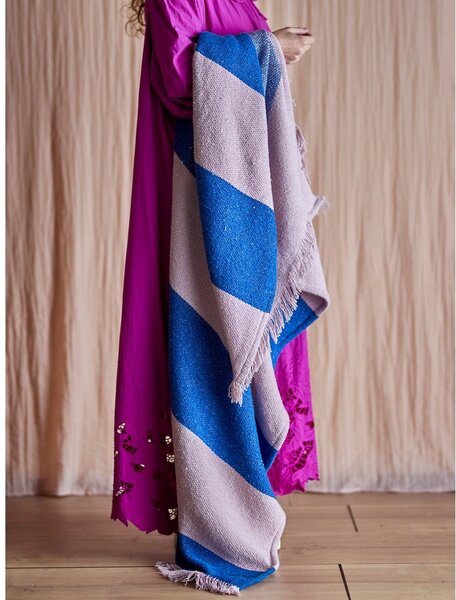 Одеяло в син и розов цвят 130x160 cm Cadeo – Bloomingville