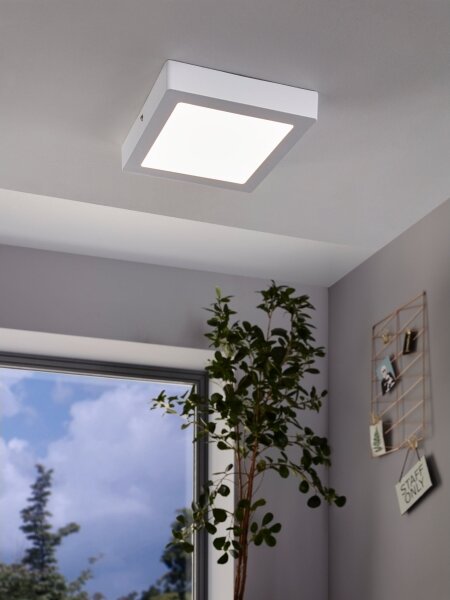 Eglo 94077 - LED плафон FUEVA 1 LED/16,47W/230V