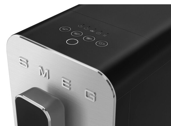 Еспресо машина SMEG Collezione BCC11BLMEU, 1350 W, 19 bar, 1.4 л, 8 функции, Вградена мелачка, Черен