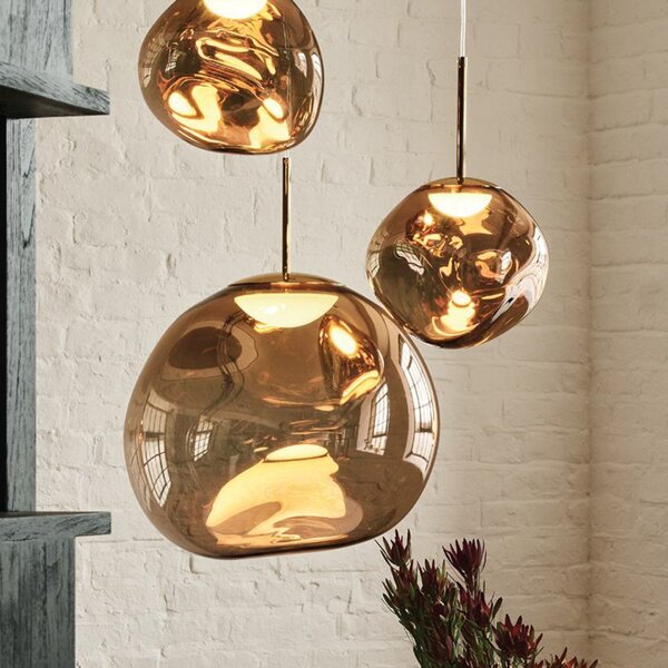 Tom Dixon LED висяща лампа Melt, Ø 50 cm, златна, Затъмняване, Злато / месинг, Дневна/трапезария, Пластмаса, Дизайн