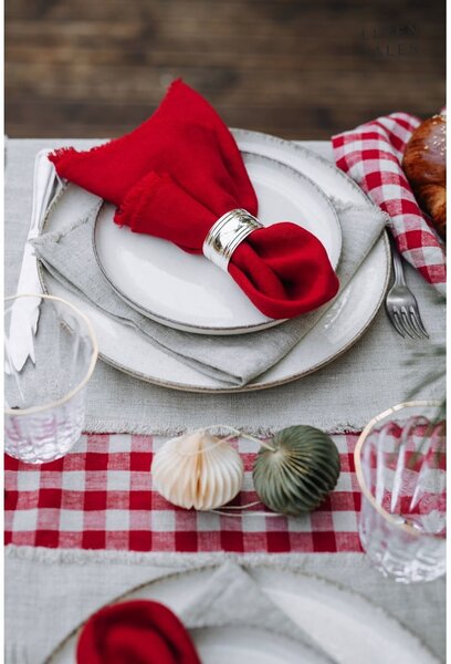 Ленена покривка за маса 140x140 cm Red Gingham – Linen Tales