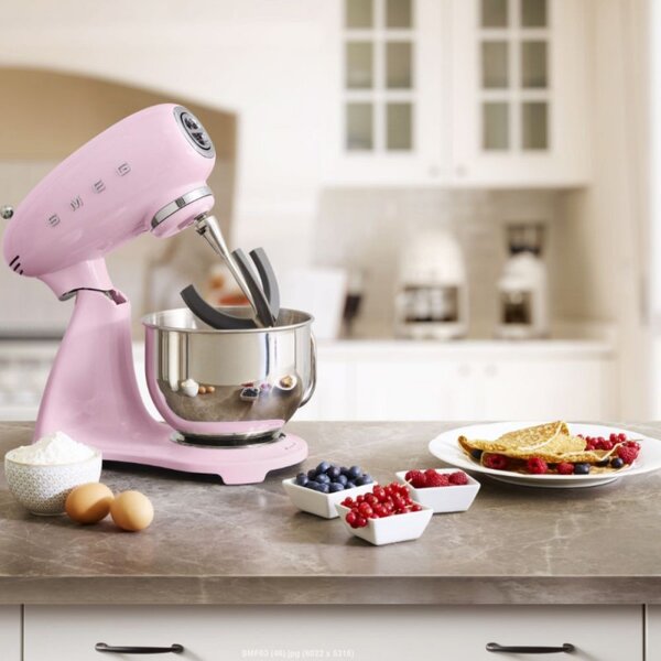 Планетарен миксер SMEG SMF03PKEU, 800 W, 4.8 л, 10 скорости, Функция за плавен старт, Крачета против хлъзгане, Розов