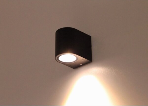 HÖFFTECH - Външно стенно осветително тяло 1xGU10/35W/230V IP65