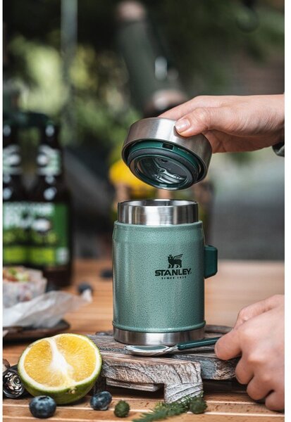 Зелен термос за храна от неръждаема стомана 400 ml Legendary Classic Hammer Tone Green – Stanley