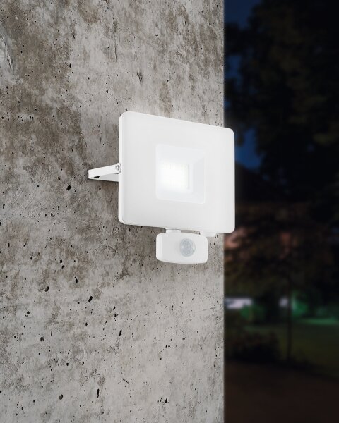 Eglo 33158 - LED Рефлектор със сензор FAEDO 3 LED/30W/230V IP44