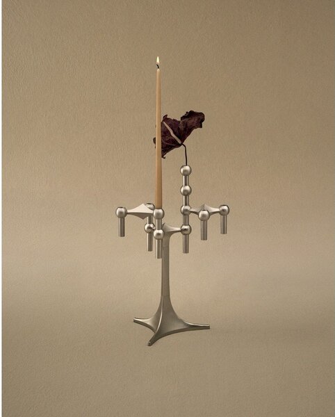 Метален свещник Nagel – STOFF Nagel