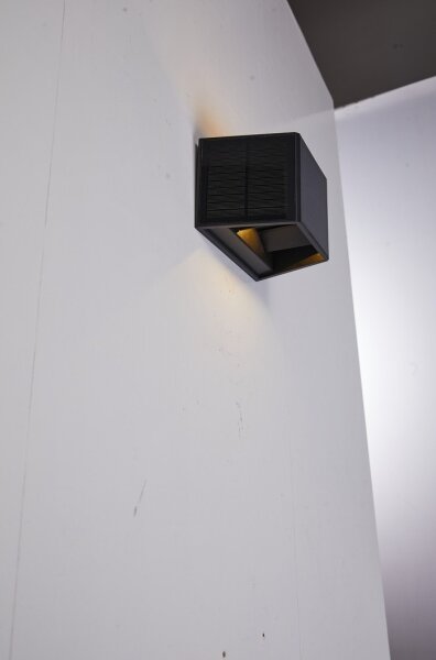 Immax 08489L - LED соларен стенен фенер с сензор LED/2W/5V IP54
