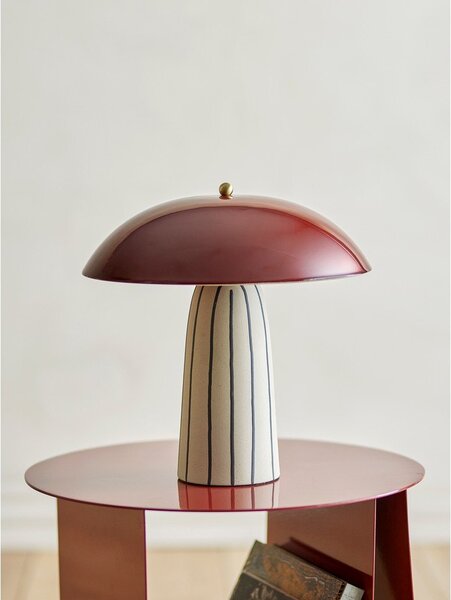 Керамична настолна лампа с метален абажур (височина 32 cm) Arvid – Bloomingville