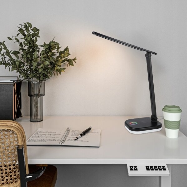 LED RGBW димируема настолна лампа с безжично зареждане LED/7W/5V USB черна