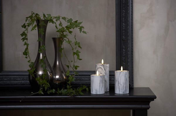 LED свещ от сив и бял бетон, височина 15 см Flamme Marble - Star Trading