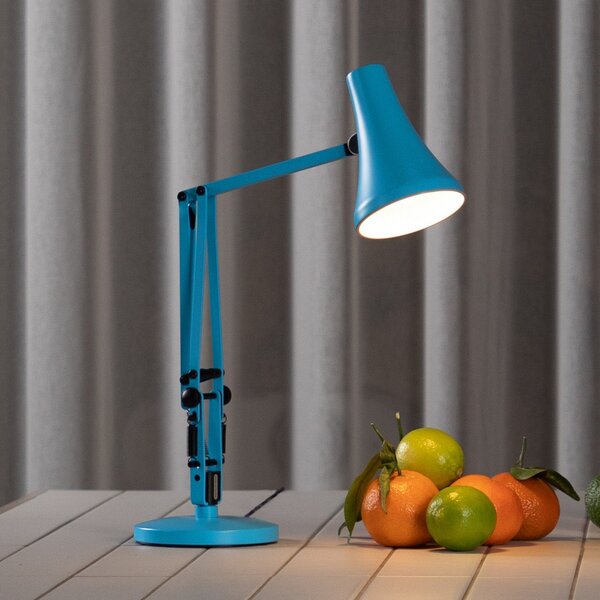 Anglepoise LED настолна лампа 90 MINI VIVID, тюркоазено синьо USB, Затъмняване, Син, кабинет / офис, Метал, Индустриален дизайн, Сенник за маса