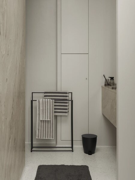 BLOMUS Двойна поставка за кърпи MODO - цвят черен
