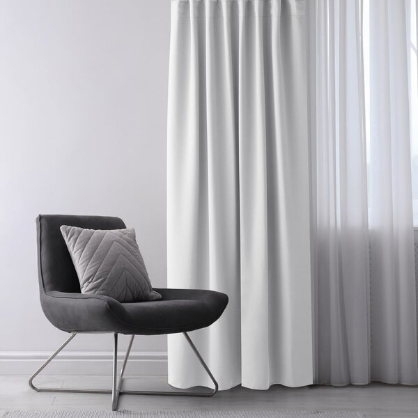 Бяло затъмняващо перде 140x175 cm Kierra – Restilo
