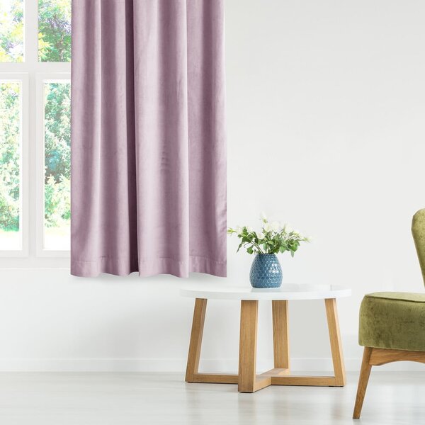 Светлорозово затъмняващо перде 140x245 cm Eyelets – Restilo