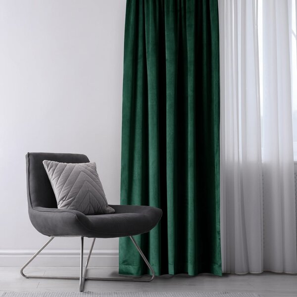 Тъмнозелено затъмняващо перде 140x245 cm Eyelets – Restilo