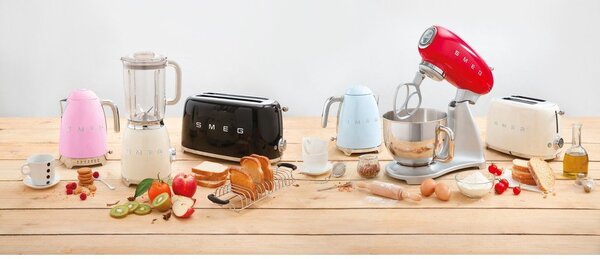 Светлосиня електрическа кана 1,7 l 50's Retro Style – SMEG