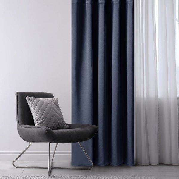 Тъмносиньо затъмняващо перде 140x175 cm Kierra – Restilo