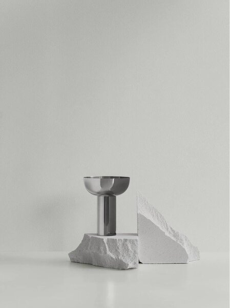 Ваза от неръждаема стомана в сребрист цвят (височина 21 cm) Miyabi – Blomus
