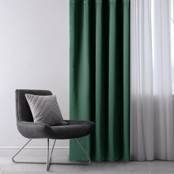 Тъмнозелено затъмняващо перде 140x175 cm Kierra – Restilo