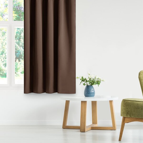 Кафяво затъмняващо перде 140x175 cm Kierra – Restilo