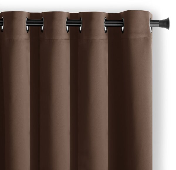 Кафяво затъмняващо перде 140x175 cm Kierra – Restilo