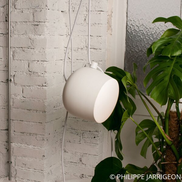 FLOS Aim Малка LED висяща лампа, бяла, Затъмняване, Бял, Дневна/трапезария, Метал, Дизайн