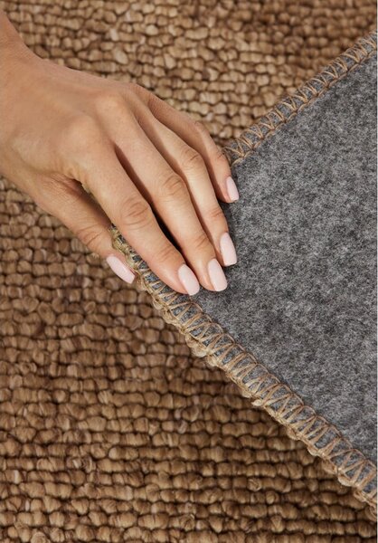 Светлокафяв килим подходящ за пране 80x150 cm Rocco Caramel – Elle Decoration