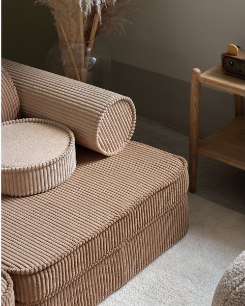 Светлокафяв детски диван от рипсено кадифе 132 cm Settee – Wigiwama