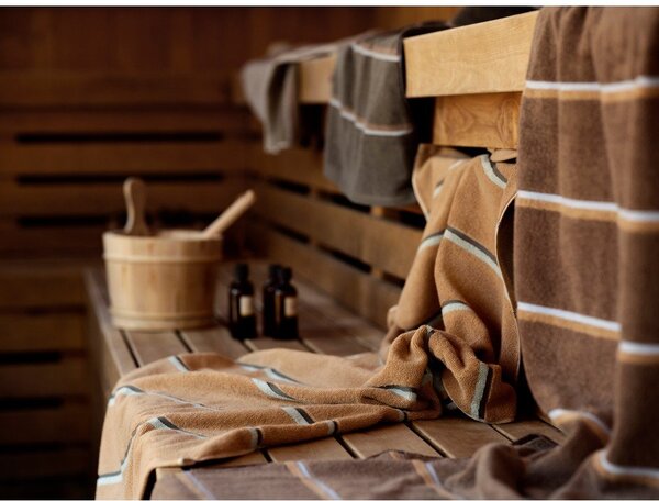 Кафява/бежова памучна хавлиена кърпа 70x140 cm Sauna – Zone