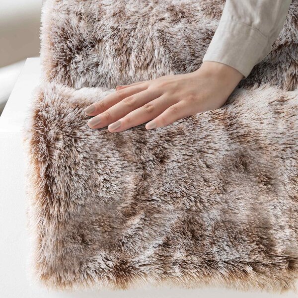 Кафяво одеяло от изкуствена кожа 180x220 cm Antartic – douceur d'intérieur