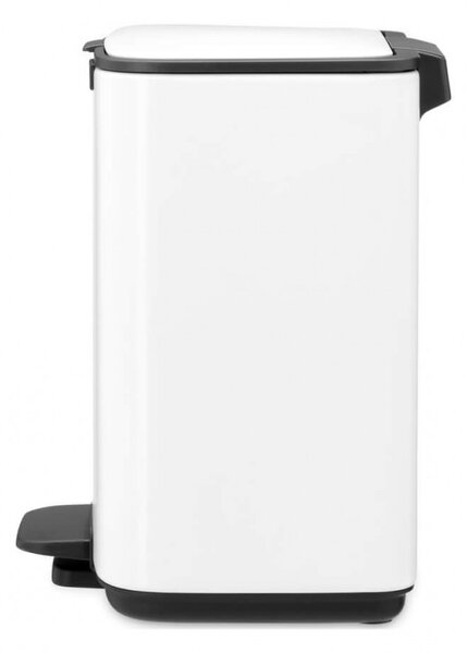Кош за боклук Brabantia Bo Pedal 1010117, 4 л, Леко затваряне, Противоплъзгаща основа, Бял