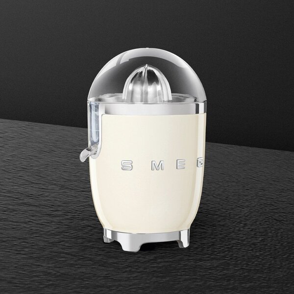 Кремава сокоизстисквачка 50's Retro Style – SMEG