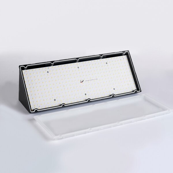 Brilagi - LED външно стенно осветително тяло TRIANGLE LED/42W/230V черно IP65