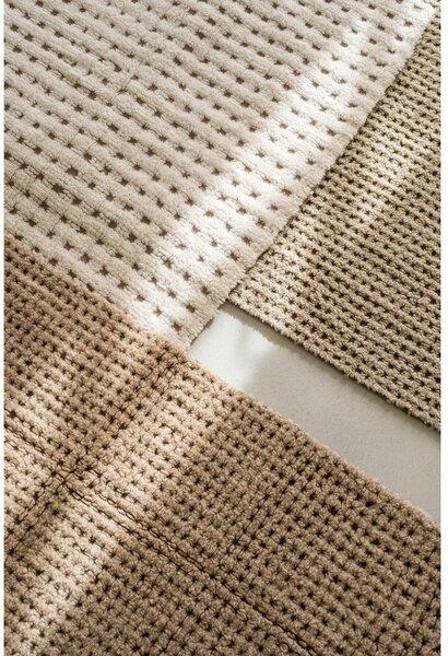 Ръчно изработен вълнен килим подходящ за пране в естествен цвят 80x140 cm Unexpected Wool – Lorena Canals