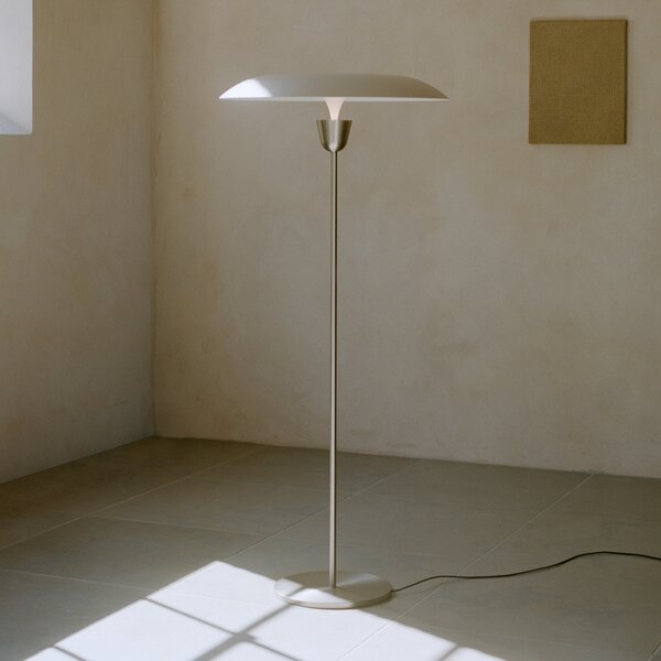 New Works NEW WORKS LED стояща лампа Kantarell, никел, с регулиране на яркостта, 127 см, Затъмняване, Сив, Дневна/трапезария, Алуминий, Модерен