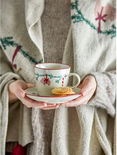 Кремава глинена чаша с коледен мотив 380 ml Yule – Bloomingville