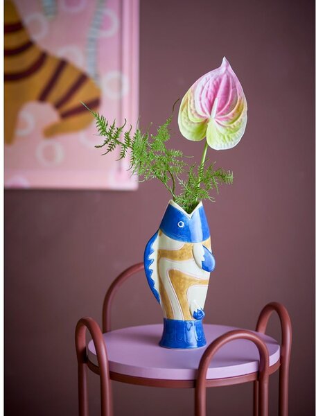Глинена ръчно рисувана ваза (височина 22 cm) Irving – Bloomingville