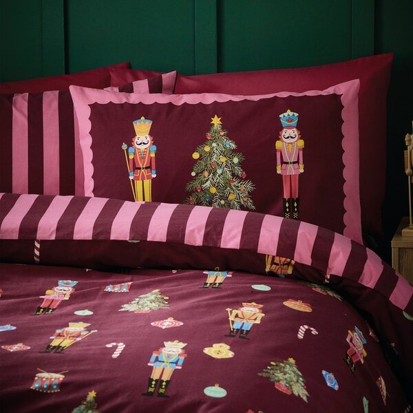 Розово-лилаво единично спално бельо 135x200 cm Nutcracker Stripe – Catherine Lansfield