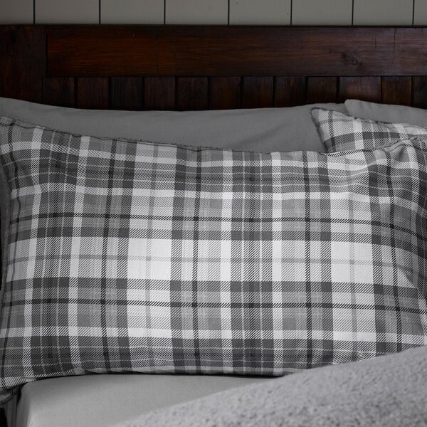 Сиво единично спално бельо от шерпа 135x200 cm Cosy Sherpa Check – Catherine Lansfield